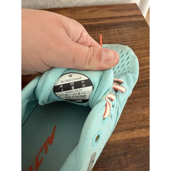 Altra Via Olympus Women's Sneakers Light Blue Road Running Shoes Size 6 - Picture 10 of 10